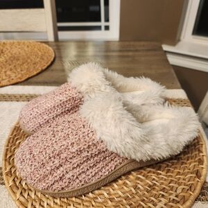 Pink Sparkle Isotoner Slippers 6.5-7
